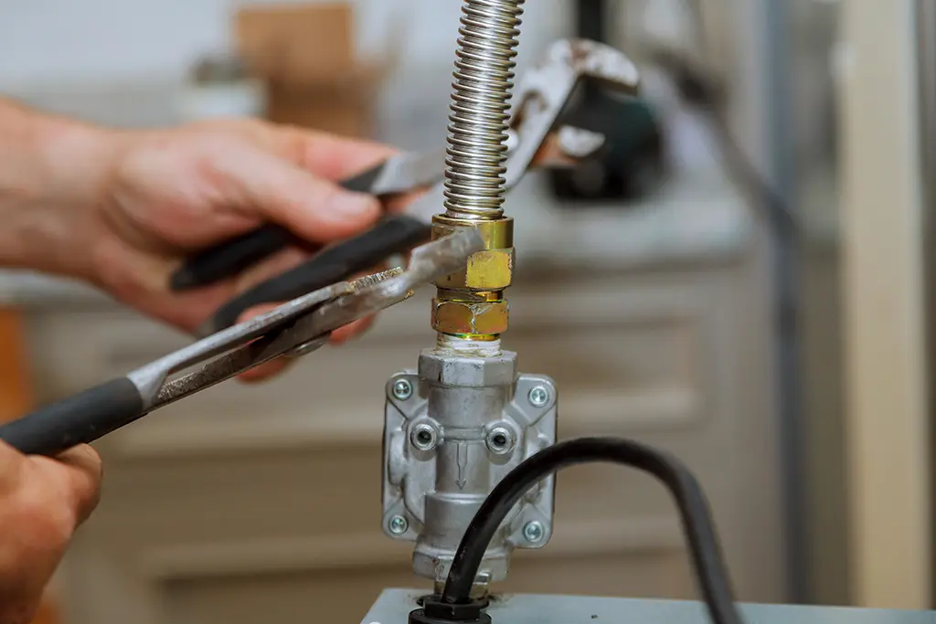 professional gas repair and maintenance